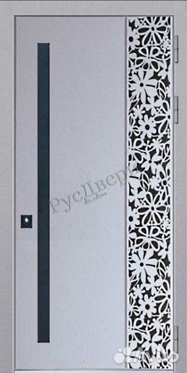 Дизайнерская входная дверь с зеркалом