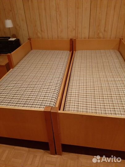 Молодежный гарнитур