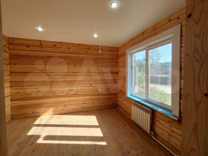 Дом 132 м² на участке 7 сот.