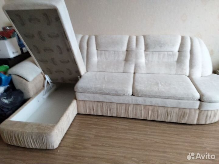 Угловой диван