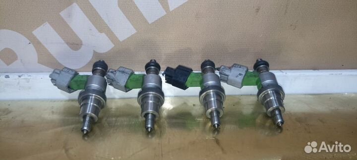 Топливная форсунка 1Az-fse 1Az fse 2AZ-FSE 2azfse