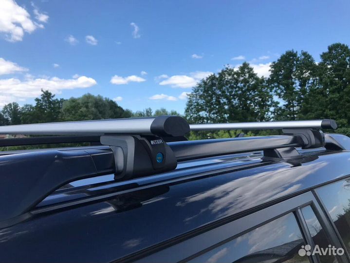 Багажник Inter Titan на рейлинги 120см аэро