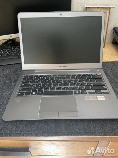 Лёгкий Ноутбук Samsung np535u3c 2013г бу