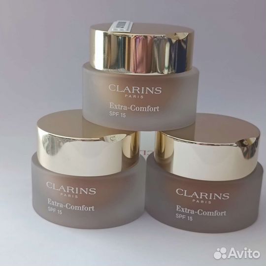 Тональный крем для лица clarins