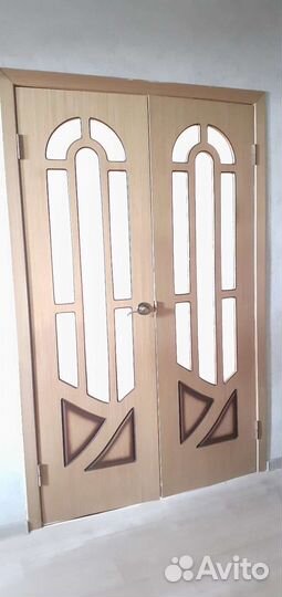 Межкомнатные двери бу 60 см с коробкой