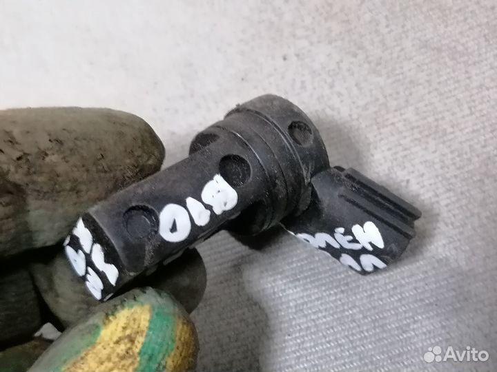 Датчик коленвала Nissan Almera Classic B10 2006-13