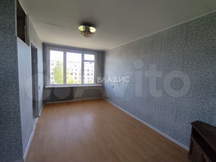 4-к. квартира, 48 м², 4/5 эт.
