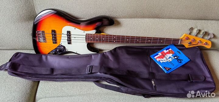 Fernandes jazz bass
