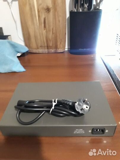 Коммутатор D-Link DES-1016D
