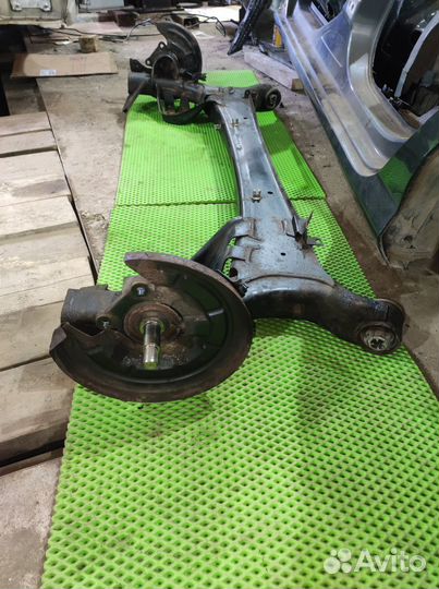 Балка подвески задняя Renault Megane 2