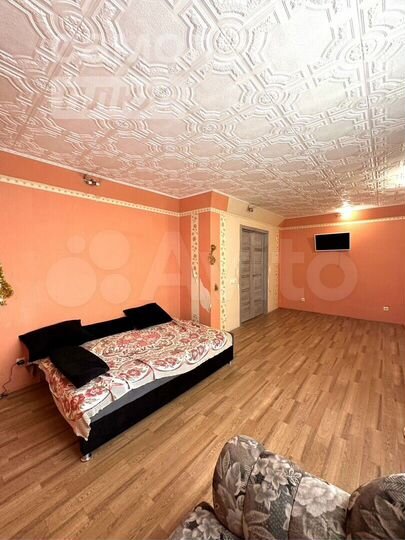 2-к. квартира, 67,4 м², 1/10 эт.