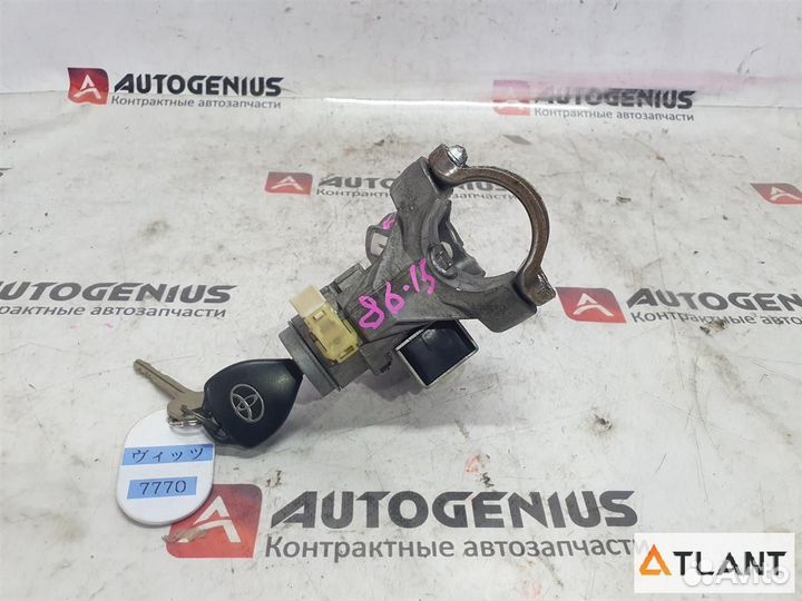 Замок зажигания toyota vitz