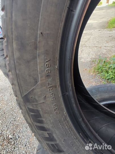 Michelin Latitude Tour HP 235/55 R17 99V