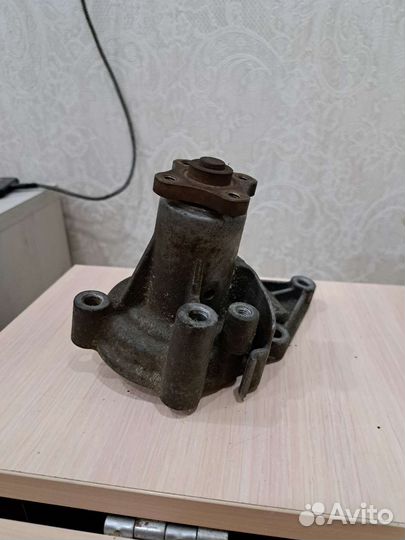 Помпа на hyundai accent