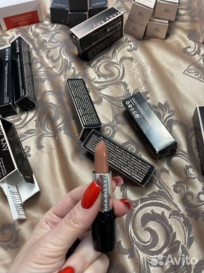 Помады Mary kay