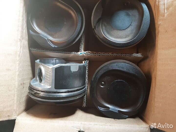 Поршня toyota avensis 1.8 1zz