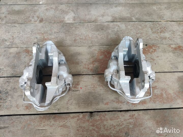 Суппорт передний правый и левый ваз 2101-07