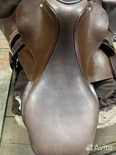 Конкурное седло