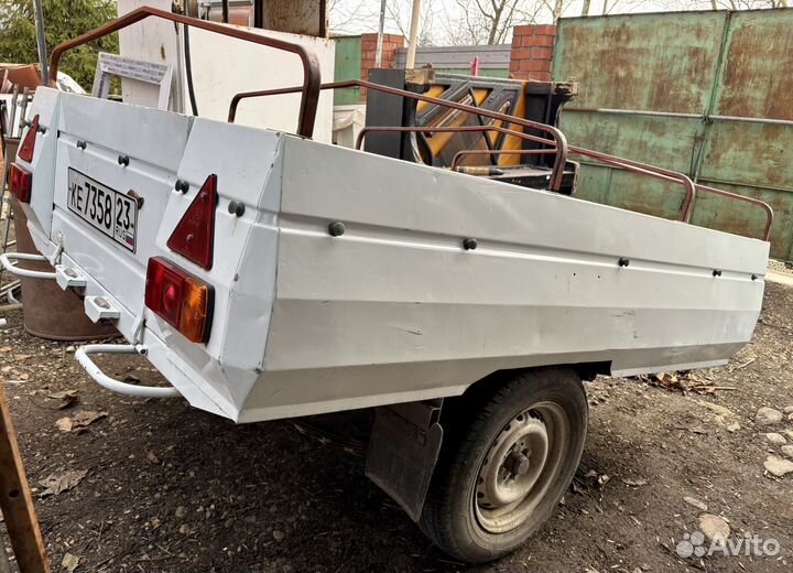 Прицеп легковой