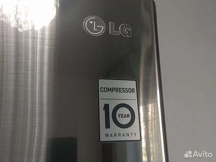 Холодильник LG