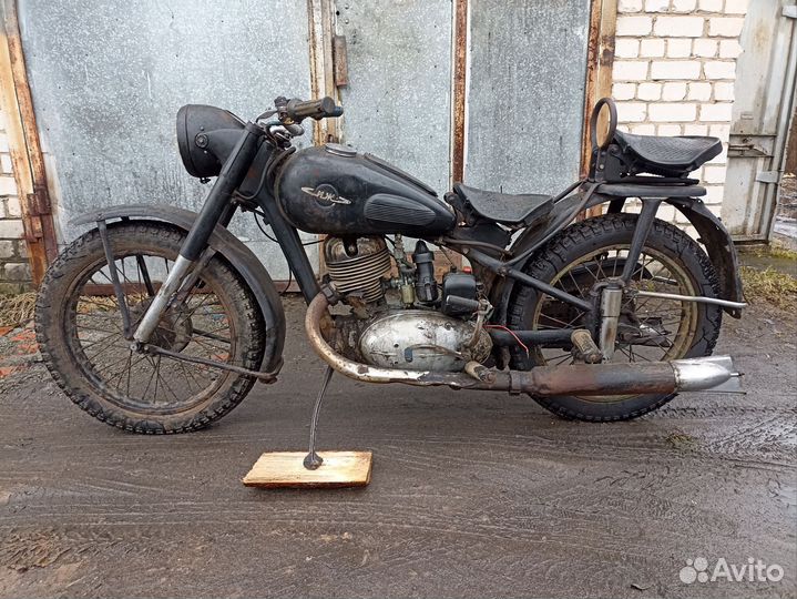 Мотоцикл Иж 49