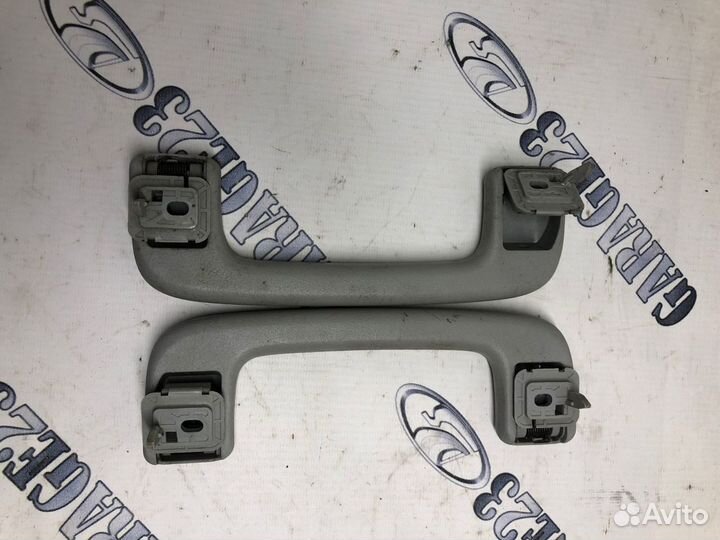 Ручка салона (потолка) Mitsubishi Lancer