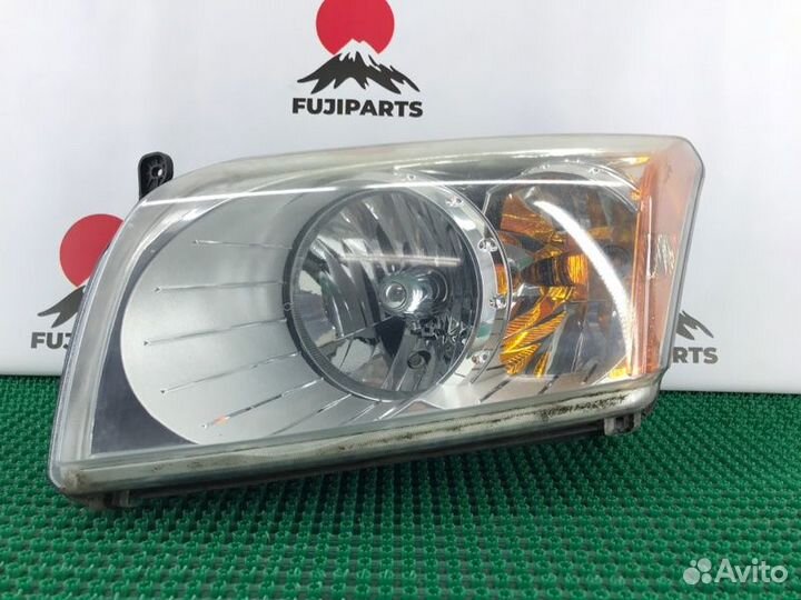 Фара передняя левая Dodge Caliber PM ECN 2007