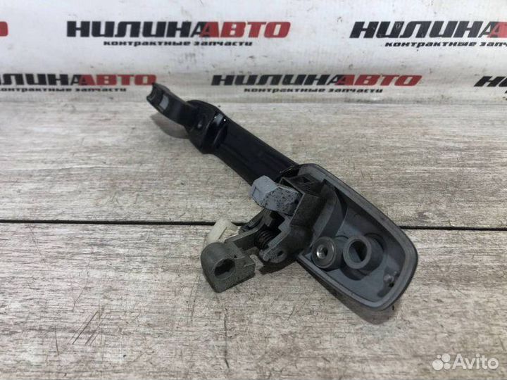 Ручка дверная задняя левая (наружная часть) Mazda