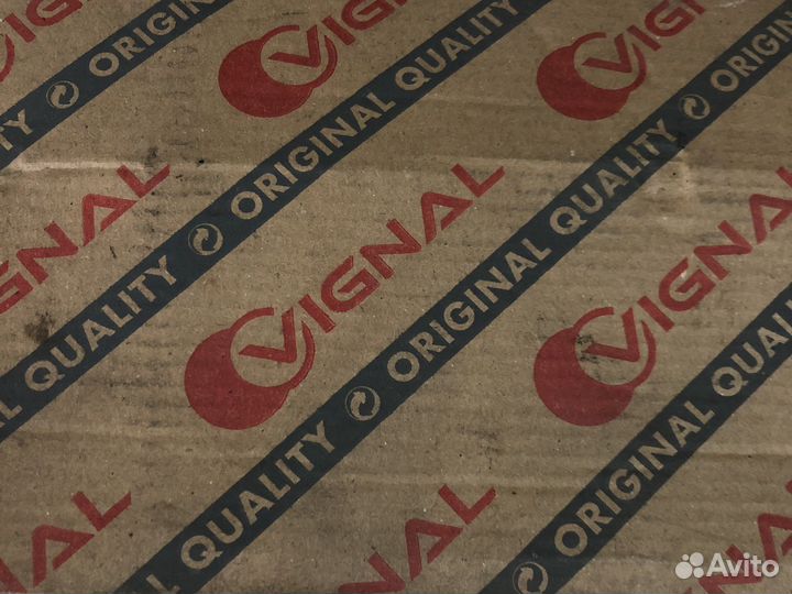 Стекло заднего фонаря