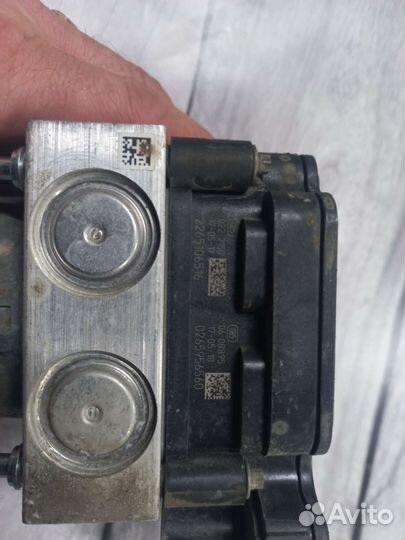 Блок абс LADA x ray