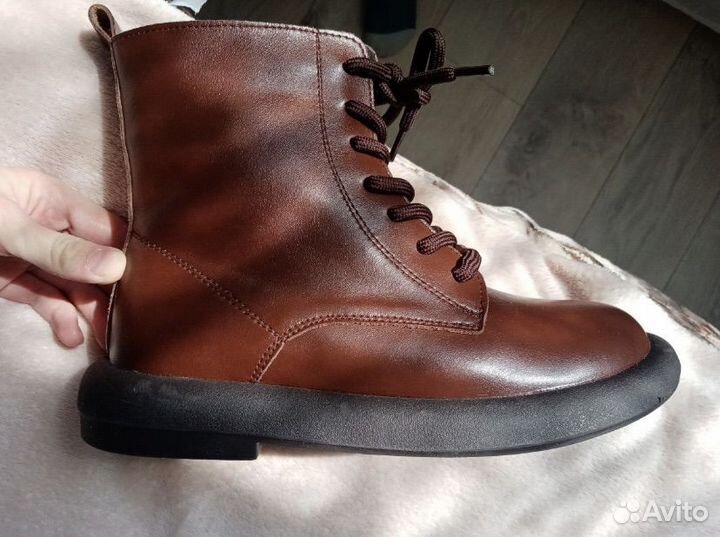 Боссоногие ботинки женские