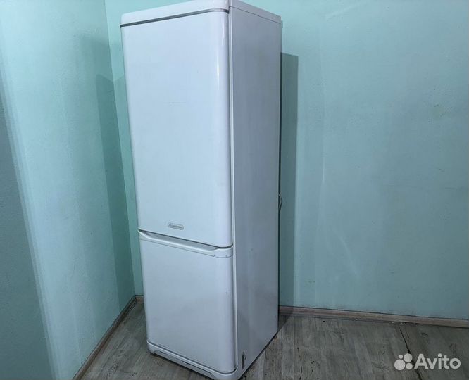 Холодильник hotpoint ariston бу