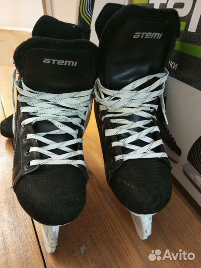 Коньки хоккейные 39 размер