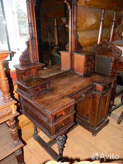 Старинный резной диван лавка позолота 19 век