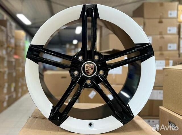 Кованые диски R21 на Porsche Taycan