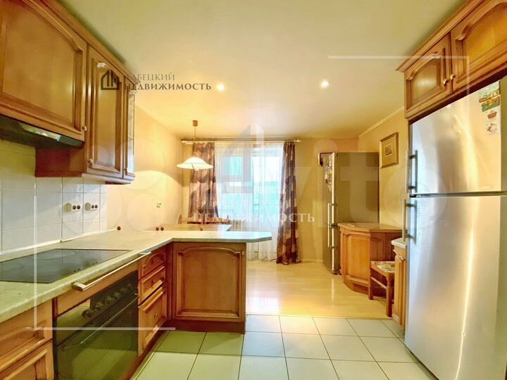 5-к. квартира, 147 м², 7/15 эт.