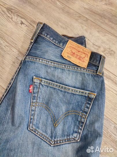 Джинсы Levis широкие оригинал