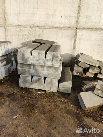 Продам газоблоки, бордюр