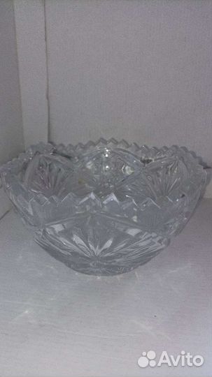 Хрустальные вазы конфетницы