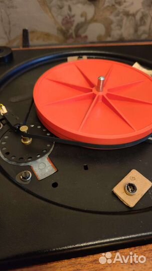 Проигрыватель винила Вега 108