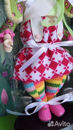 Коллекционная кукла Toffee Pinky