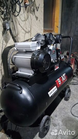 Продам компрессор