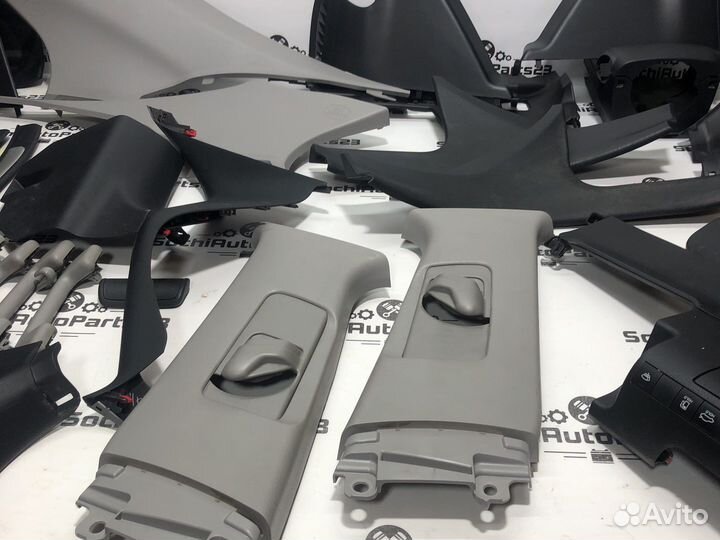 Пластик салона Toyota Camry 70