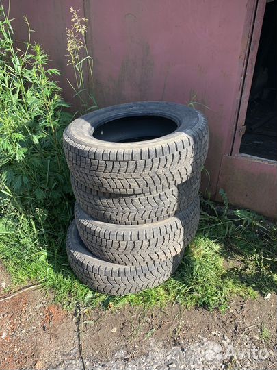 Dunlop Grandtrek SJ6 235/65 R17 104Q