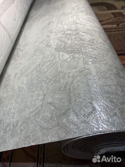 Обои флизелиновые метровые