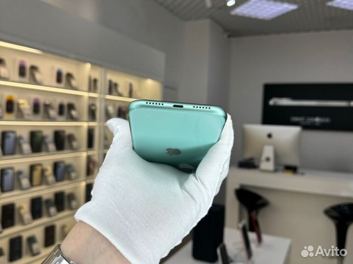 iPhone 11, 256 ГБ