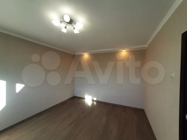 4-к. квартира, 113 м², 3/4 эт.