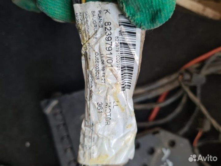 Проводка подкапотная Mercedes-Benz E-Klass W212