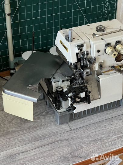 Оверлок 3х ниточный