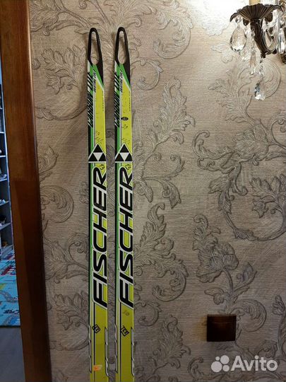 Беговые лыжи fischer